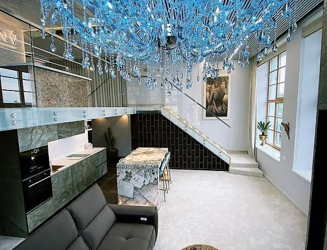 Luxury Queen V With Jacuzzi Apartmán Kaunas