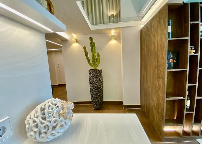 Luxury Queen V With Jacuzzi *