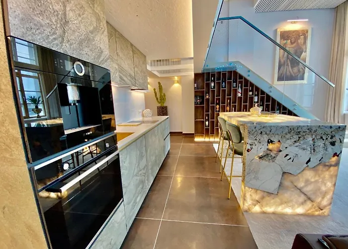 Luxury Queen V With Jacuzzi Apartmán Kaunas